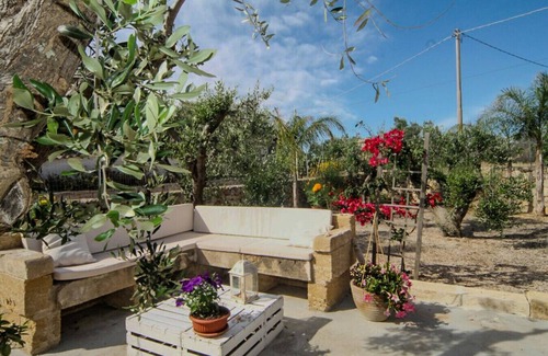 Posto Rosso Villa | Villa Mortella - Castelfranco di Sotto