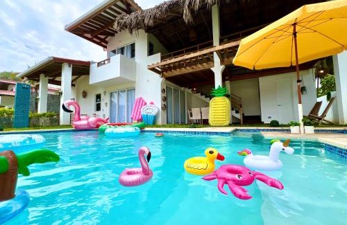 San Luis Talpa Maison | Villa Nakär - Oceanfront Luxury Villa in Playa Amatecampo, El Salvador