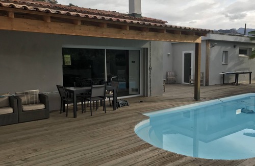 Ocana Villa | villa aux portes d'Ajaccio avec piscine chauffée au coeur de la nature