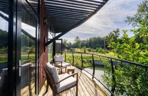 Maubray Maison | Villa near Tournai in a Leisure Award Park