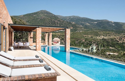 Livadia Villa | NEPTUNE Top 20 des meilleures villas avec grands bassins dans le Mediterrean