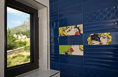 Veliko Brdo Villa | Villa Nina Makarska With Heated Infinity Pool of 33 m2 and Stunning sea Views