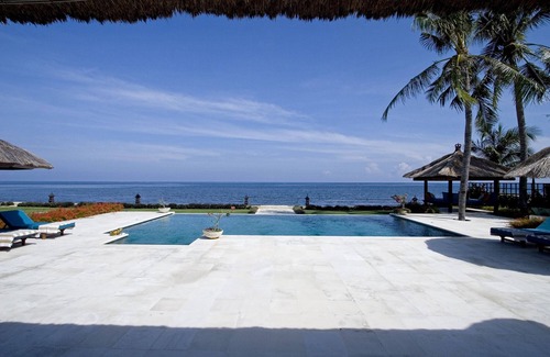 Dencarik Villa | Villa Nusa Indah, Luxueuse villa en bord de mer près de Lovina Bali