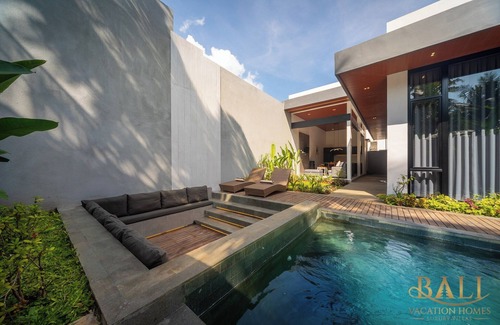 Kaliasem Villa | Villa Nyoman 4, Bali - Lovina stylish 2BR private pool villa with free breakfast!