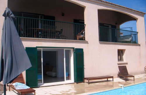 Tizzano Villa | Villa 'OCEANE',piscine privée, vue sur la mer, située à 200 mètres
