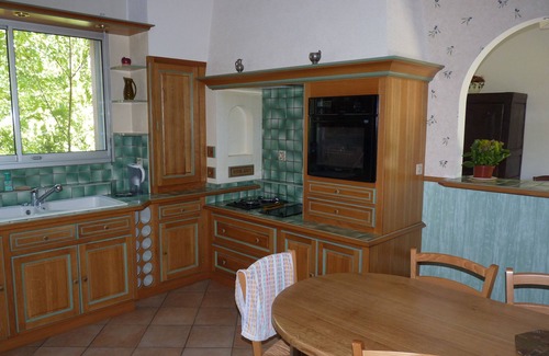 Faucon Maison | Villa de 150 m² habitables sur terrain de 3000m² . Environnement calme
