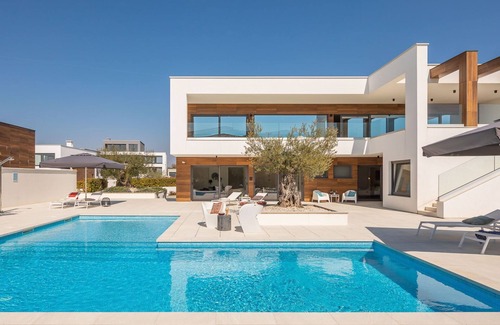 Vodnjan Villa | Villa Old Olive Ottava with Pool