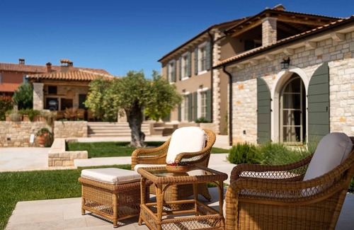 Vabriga Villa | Villa Olive View – Votre refuge exclusif