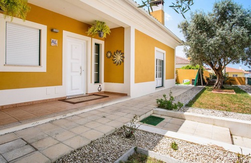 Nazare Maison | Villa Olives Country House avec vue sur les montagnes, piscine, terrasse et Wi-Fi.