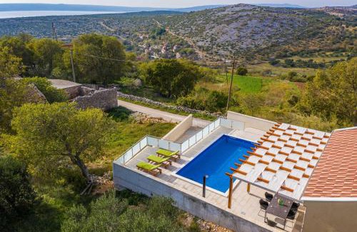 Jasenice Villa | Villa Olivia - Jasenice, with swimming pool and jacuzzi