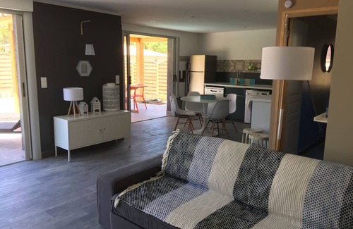 Sainte-Lucie-de-Porto-Vecchio Villa | "OLIVIER", 4/6 personnes, piscine privée chauffée, plage de Pinarello à 300m,PMR