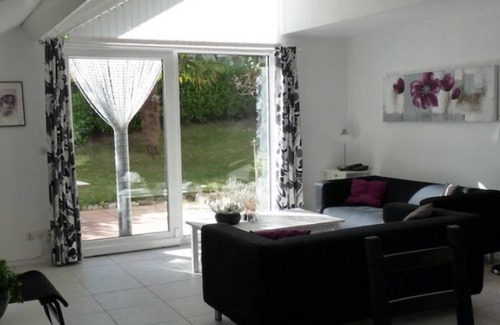 Daumazan-sur-Arize Maison | Villa on child-friendly park with swimming pool