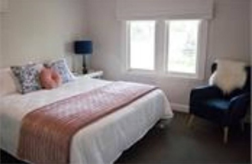 Martinborough Maison | Villa on Daniel - Sleeps 8 with pool