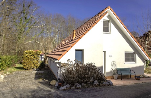 Daumazan-sur-Arize Maison | Villa on estate with 2 swimming pools