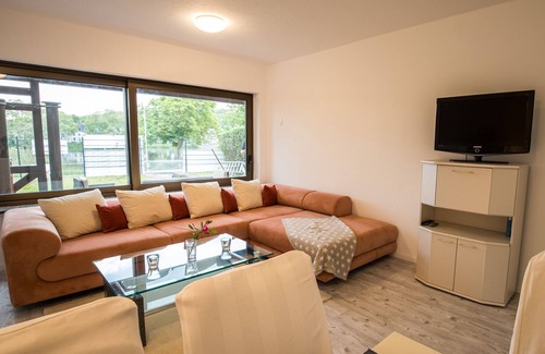 Guels Appartement | Villa sur les rives de la Moselle dans la ville thermale de Coblence-Güls