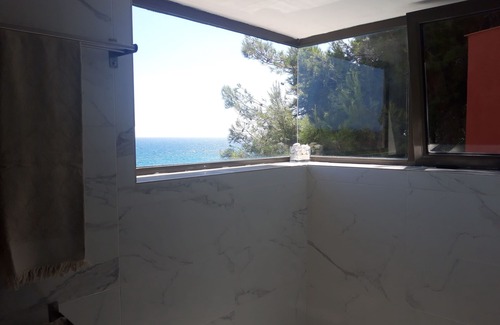 Tamarit Villa | villa sur la mer calme et lumineux environnement naturel