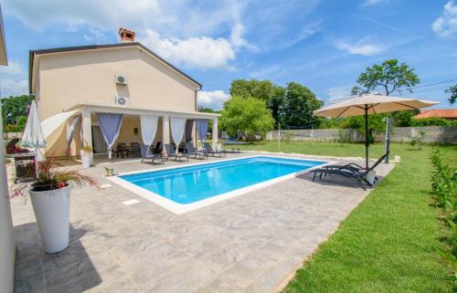 Hrboki Villa | Villa Ondine with 3 bedrooms in Istrien