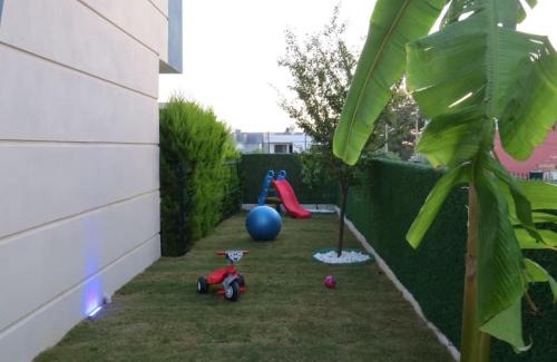 Sogucak Villa | Villa Oyster Park Isıtmalı Yıldız Efektli Çocuk Havuzlu Villa