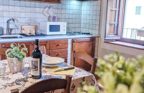 Pistoia Appartement | Villa Pacinotti - Appartamento La Salvia - Storia e Natura in Toscana