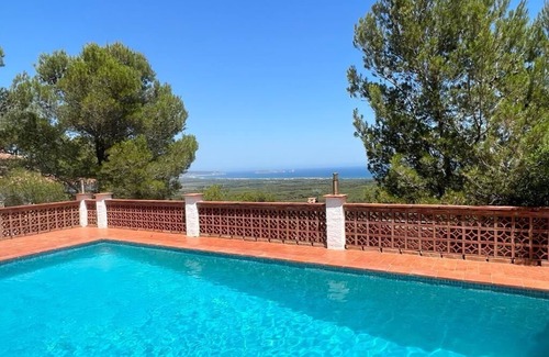 Pals Villa | Villa Pals très belle vue mer et iles Medes, piscine privée