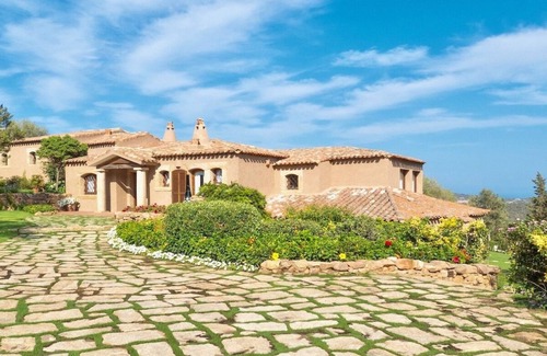 Pantogia Villa | VILLA PANTOGIA - Sept Chambres Villa, Couchages 13