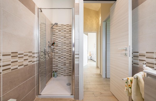 Carbonia Villa | Villa Patrizia avec jardin privé, Wi-Fi & climatisation