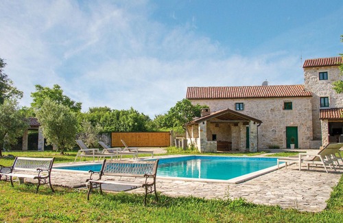Bicici Villa | Villa Paula by Istrabook