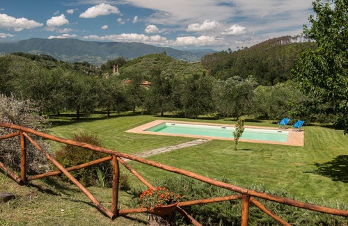 SantʼAndrea di Compito Maison | Villa Pergolone - Maison de campagne avec piscine et jardin près de Lucques et des plages