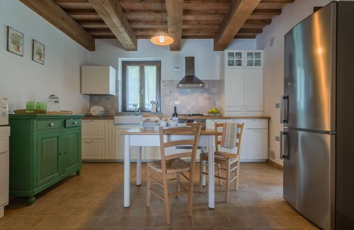 Furlo Villa | Villa Petra 8 - Trois Chambres Villa, Couchages 8