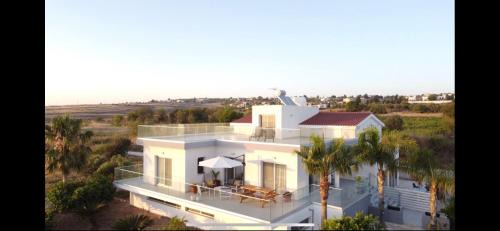 Kathikas Villa | Villa Phos