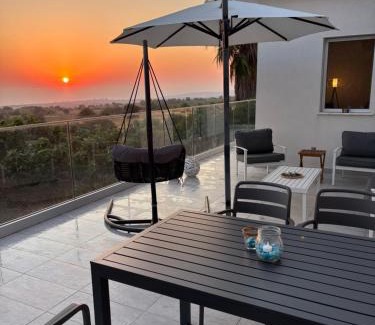 Kathikas Villa | Villa Phos