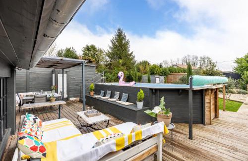 Vertheuil Maison | Villa pierre et espace bien etre