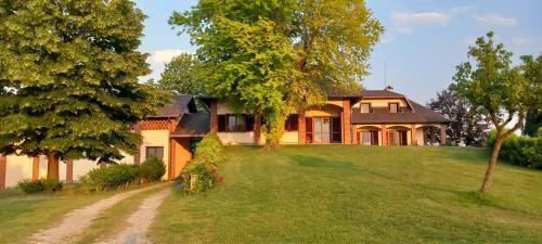 Moncalvo Lit Et Petit-Déjeuner | Villa Pieve