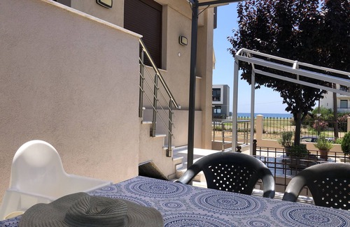 Paralia Dionysiou Maison | Villa Portaria near the sea, in Portaria Bay