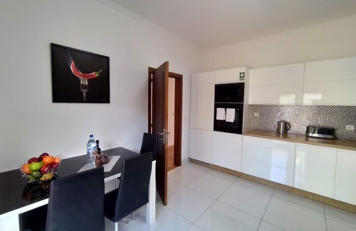 Machico Maison | Villa Prainha by LovelyStay