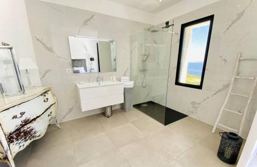 Pietracorbara Villa | Villa prestige au bord de l'eau- Pietracorbara
