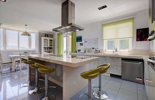Alcorrin Villa | Villa Princesa Kristina avec vue sur mer et montagne, piscine et Wi-Fi.