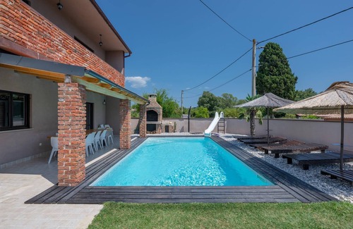 Rebici Villa | Villa Pupos with pool and jacuzzi