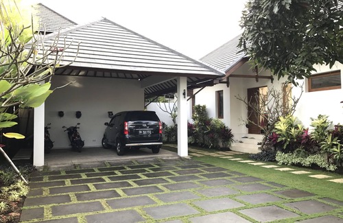 Kayu Putih Villa | Villa Putih, Lovina, Bali - Villa de luxe avec vue spectaculaire et piscine privée
