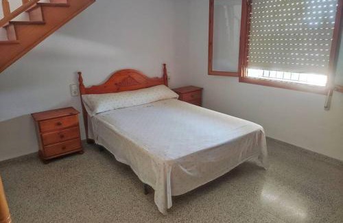 Elche Villa | Villa rústica privada con gran chalet y piscina