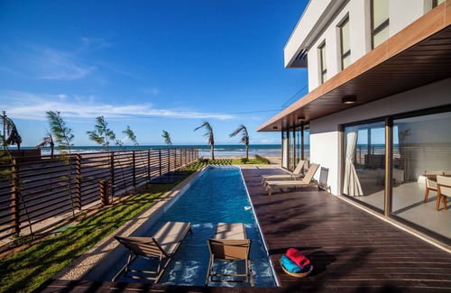Acarai Villa | Villa Rafael Front Beach