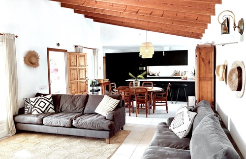 Binibeca Villa | Villa Raia - Villa 5 chambres modernisée et entièrement équipée à proximité de la plage et des restaurants