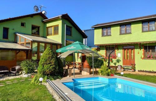 Smizany Maison | Villa Real Paradise
