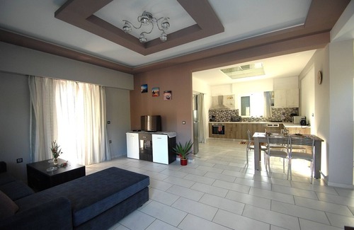 Potistiria Villa | Villa Renata est totalement nouvelle avec des normes élevées
