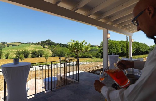 Ripe Lit Et Petit-Déjeuner | villa Resort Tre Castelli