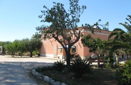 Campi Salentina Lit Et Petit-Déjeuner | Villa Rita Bed & Breakfast