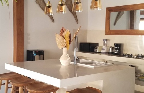 Laksmana Villa | Villa Riviera, an Exclusive 6BDR in the heart of Seminyak and close to the Beach