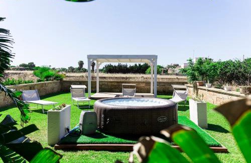 Posto Rosso Maison | Villa Rosa zona Torre San Giovanni