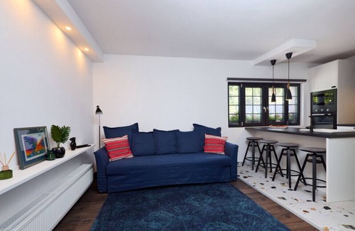 Popovaca Villa | Villa Robinia Hill Residence by Villas Guide