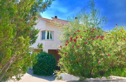 Can Trabal Maison | Villa Rosa Sitges